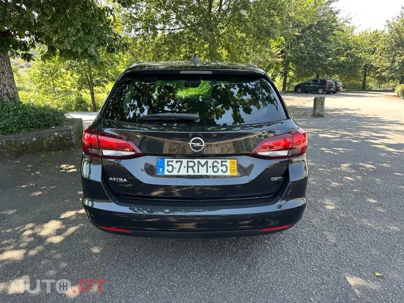 Opel Astra Sports Tourer 1.6 CDTi Cosmo S/S J18