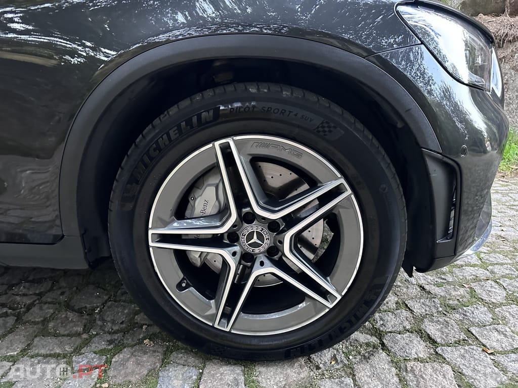 Mercedes-Benz GLC 220 d 4Matic 9G-TRONIC AMG Line