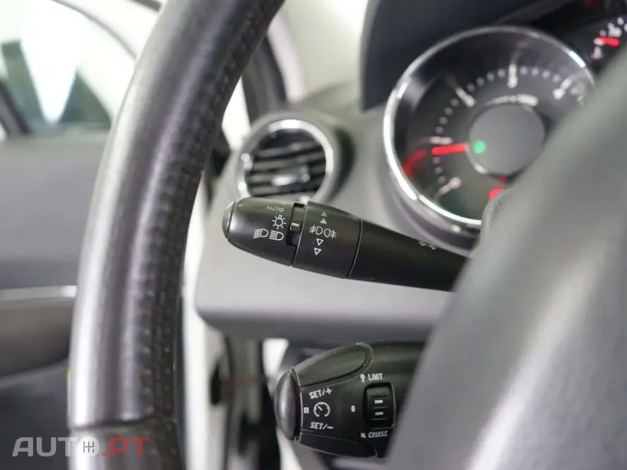 Peugeot 3008 1.6 HDi Allure