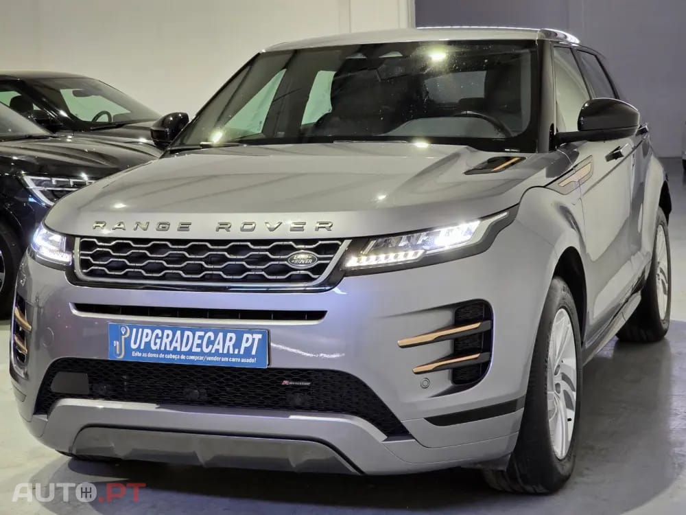 Land Rover Evoque P300e R-Dynamic
