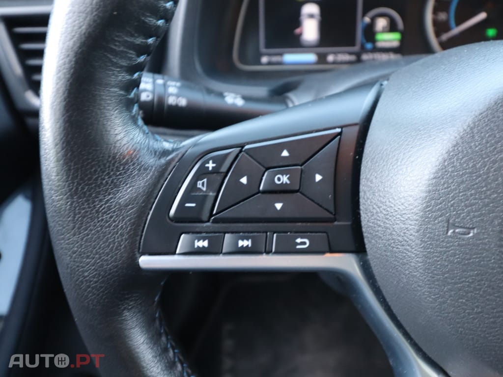 Nissan Leaf N-Connecta Full Led