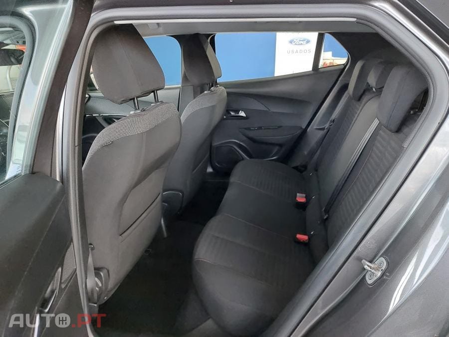 Peugeot 2008 1.2 PureTech Active