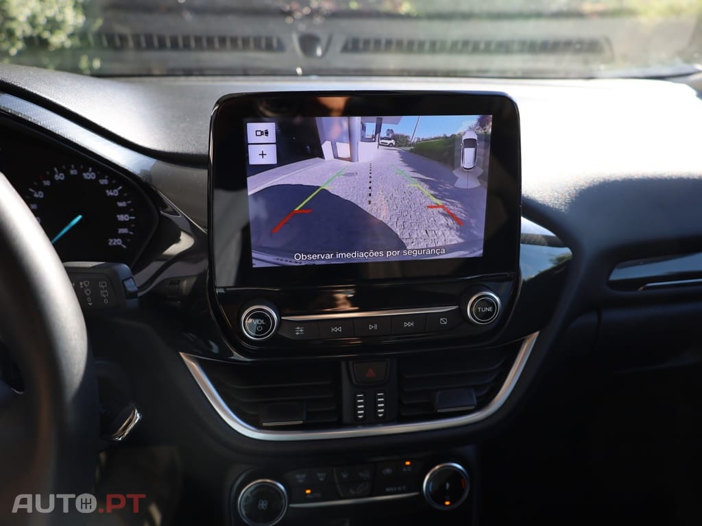 Ford Puma 1.0 EcoBoost MHEV Titanium Design