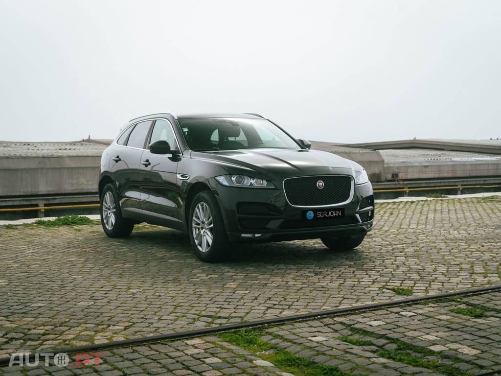 Jaguar F-Pace 2.0 i4D Portfolio Aut.