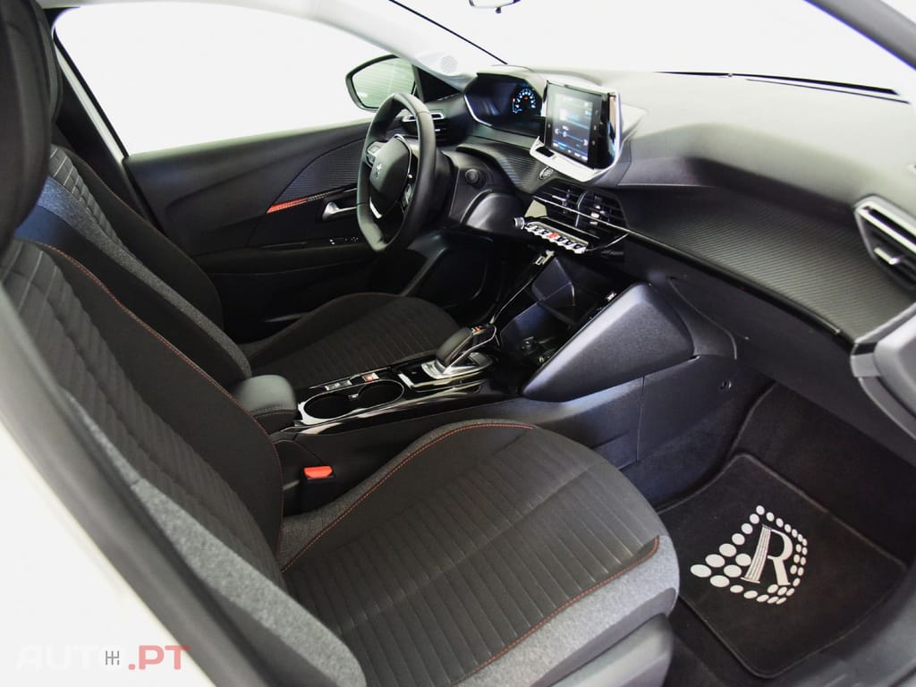 Peugeot E-208 ACTIVE PACK