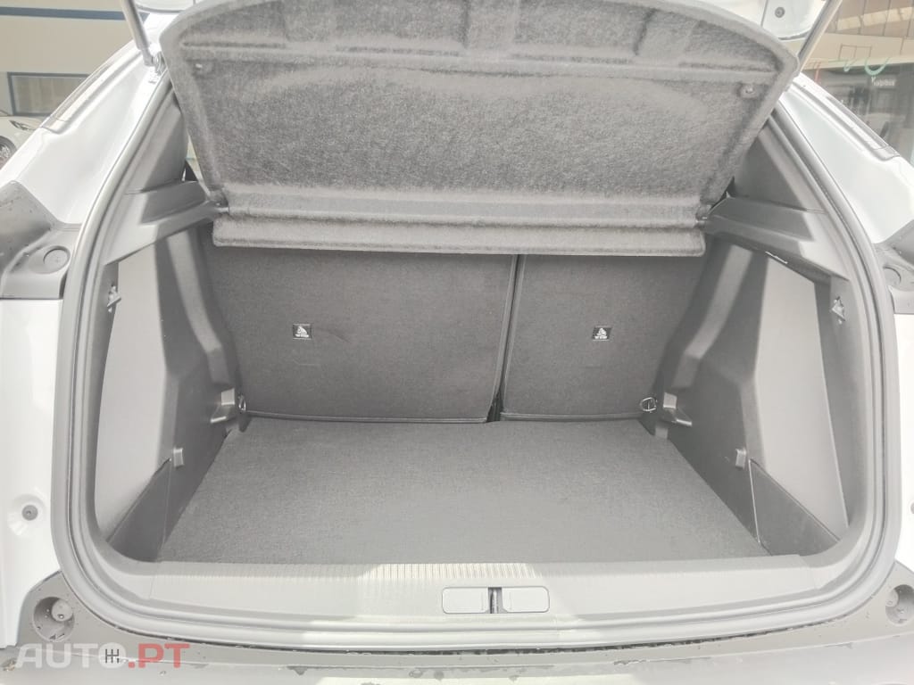 Peugeot 2008 1.2 PureTech Allure Pack