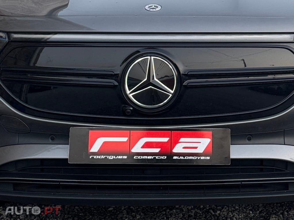 Mercedes-Benz EQA 250 AMG Line IVA Dedutível