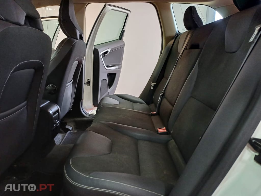 Volvo XC60 2.4 D Drive Summum
