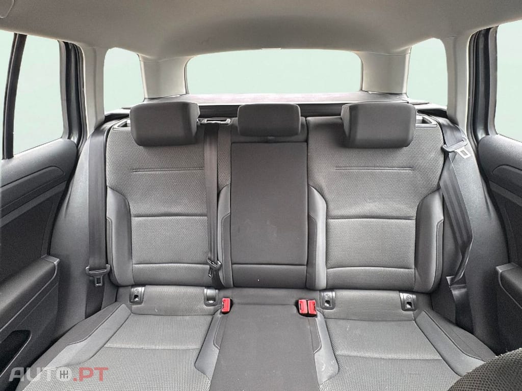 Volkswagen Golf Variant 1.6 TDi Confortline DSG