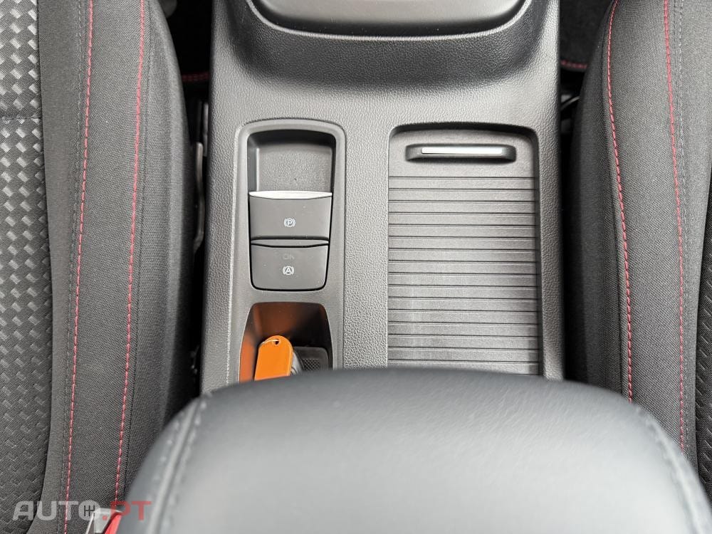 Ford Focus SW 1.0 EcoBoost MHEV ST-Line