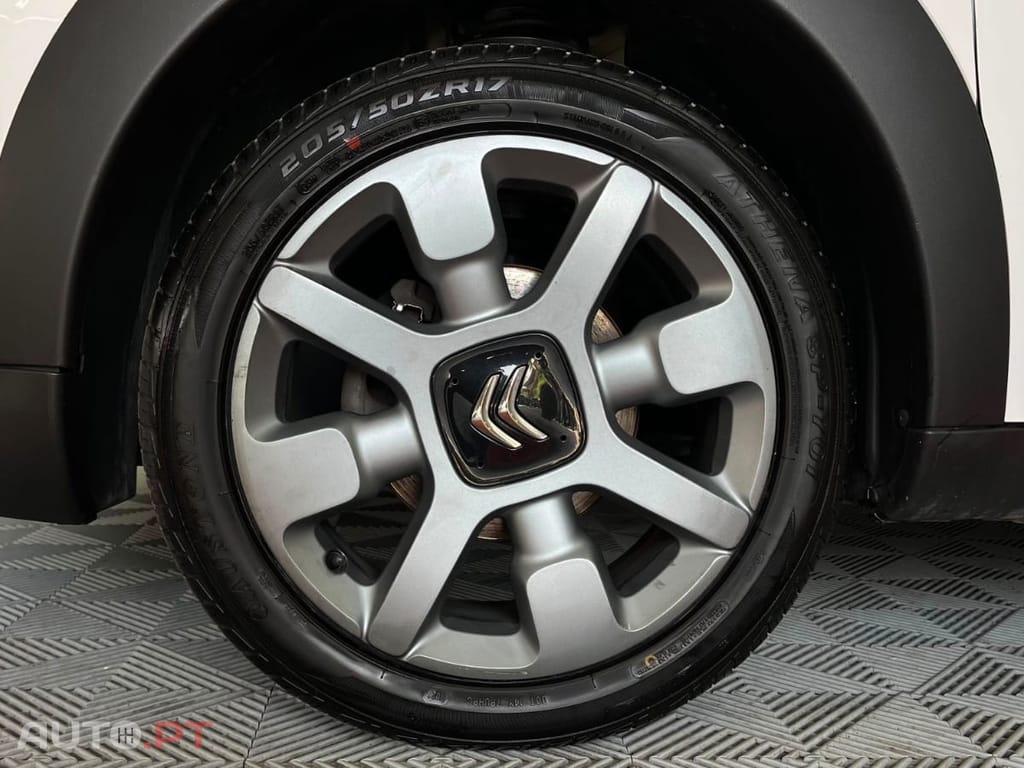 Citroen C4 Cactus 1.6 BlueHDi Shine