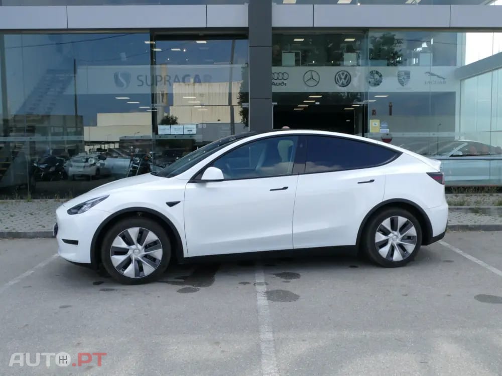Tesla Model Y Tração Traseira