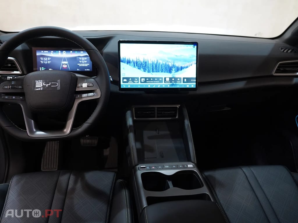 BYD Atto 2 1.5 DM-i Boost