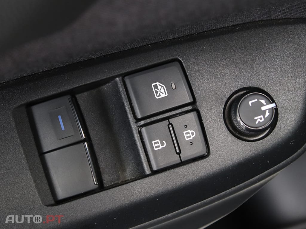 Toyota Yaris Yaris 1.0 VVT-i Comfort Plus