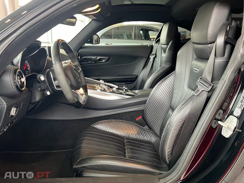 Mercedes-Benz AMG GT V8