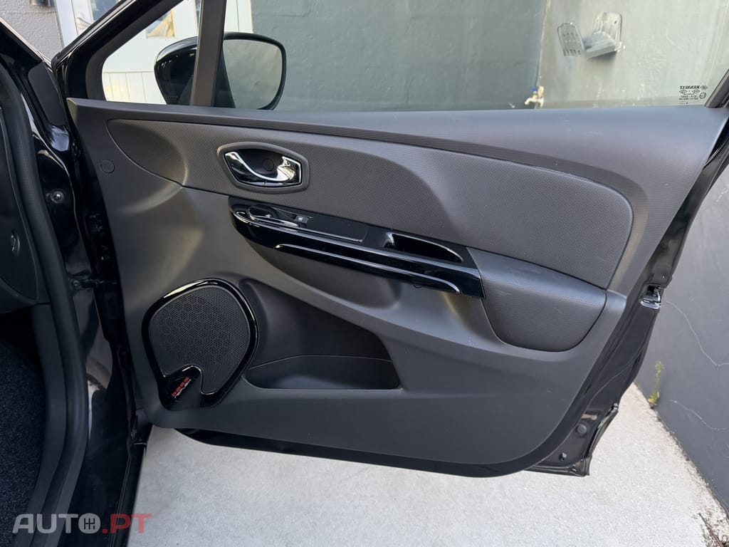 Renault Clio 0.9 TCE Dynamique S