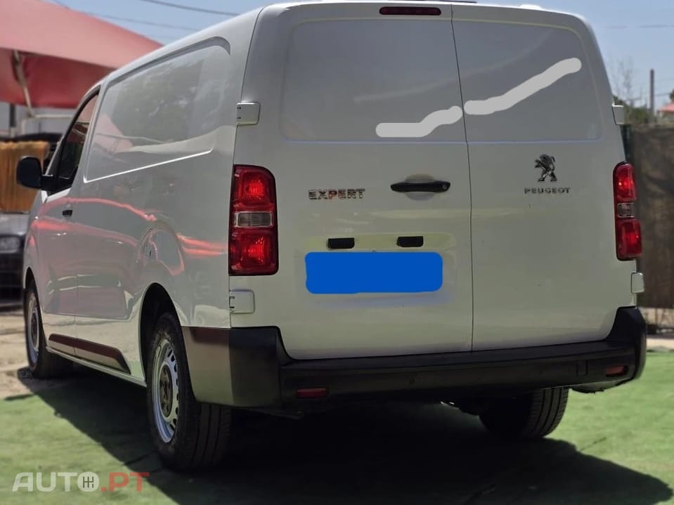 Peugeot Expert 2.0 BlueHDi L2H1 PREMIUM STANDARD
