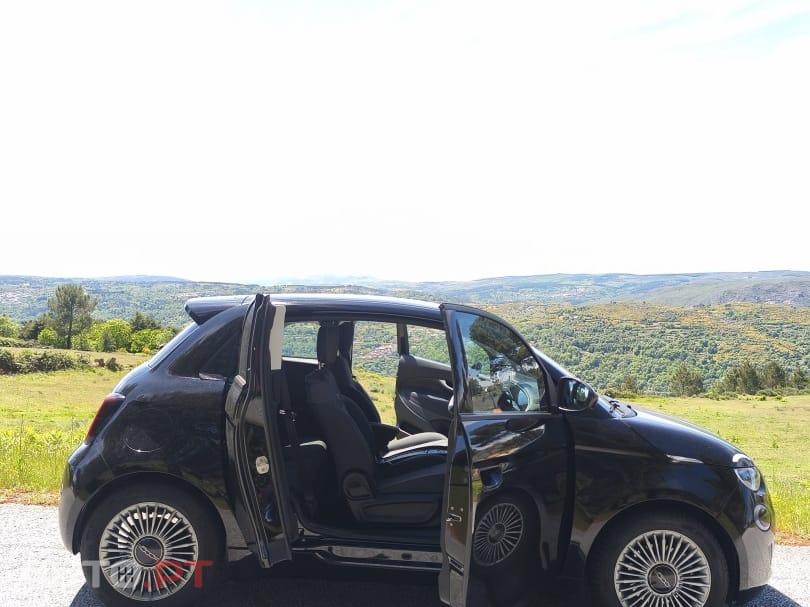 Fiat 500e 42 kWh Icon