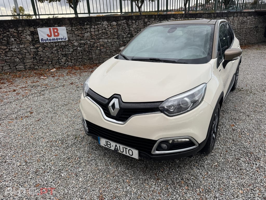 Renault Captur 1.2 TCe Exclusive EDC