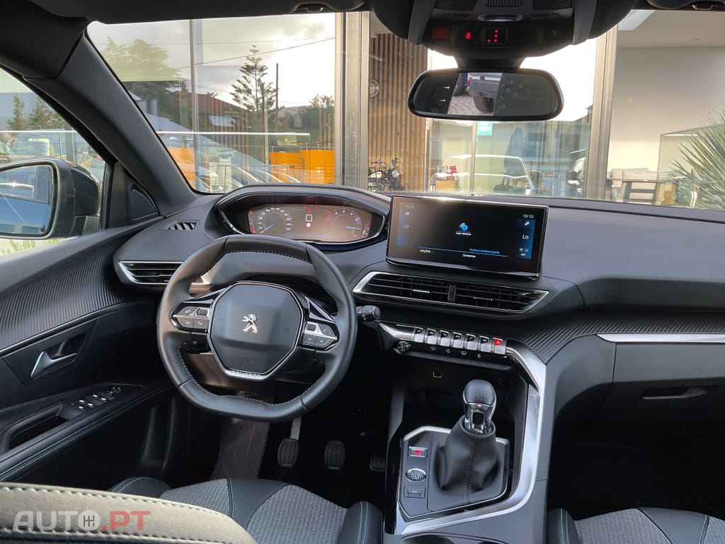 Peugeot 3008 1.2 PureTech Allure