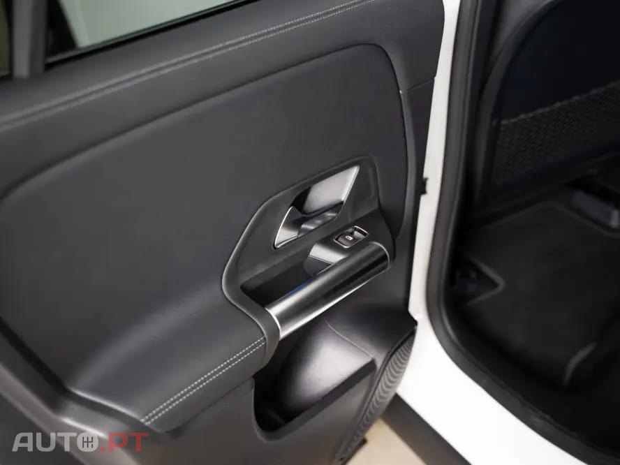 Mercedes-Benz EQA 250+ Progressive