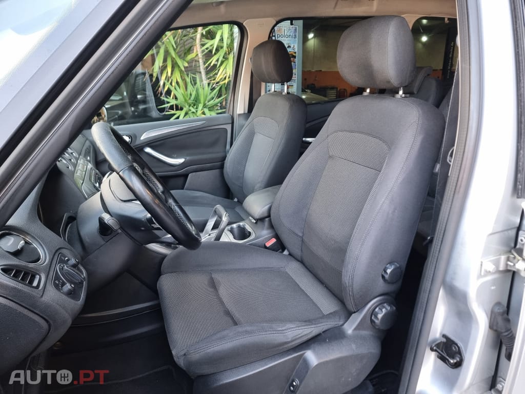 Ford Galaxy 2.0 TDCi Titanium