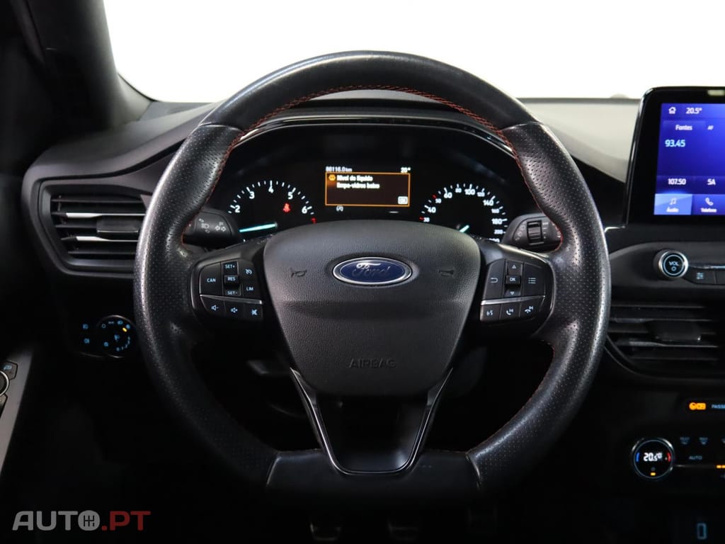 Ford Focus SW 1.0 ECOBOOST MHEV ST-LINE