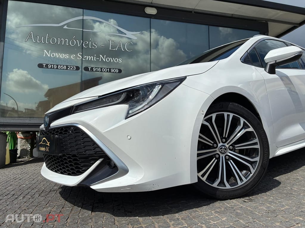 Toyota Corolla Touring Sports 1.8 Hybrid Exclusive