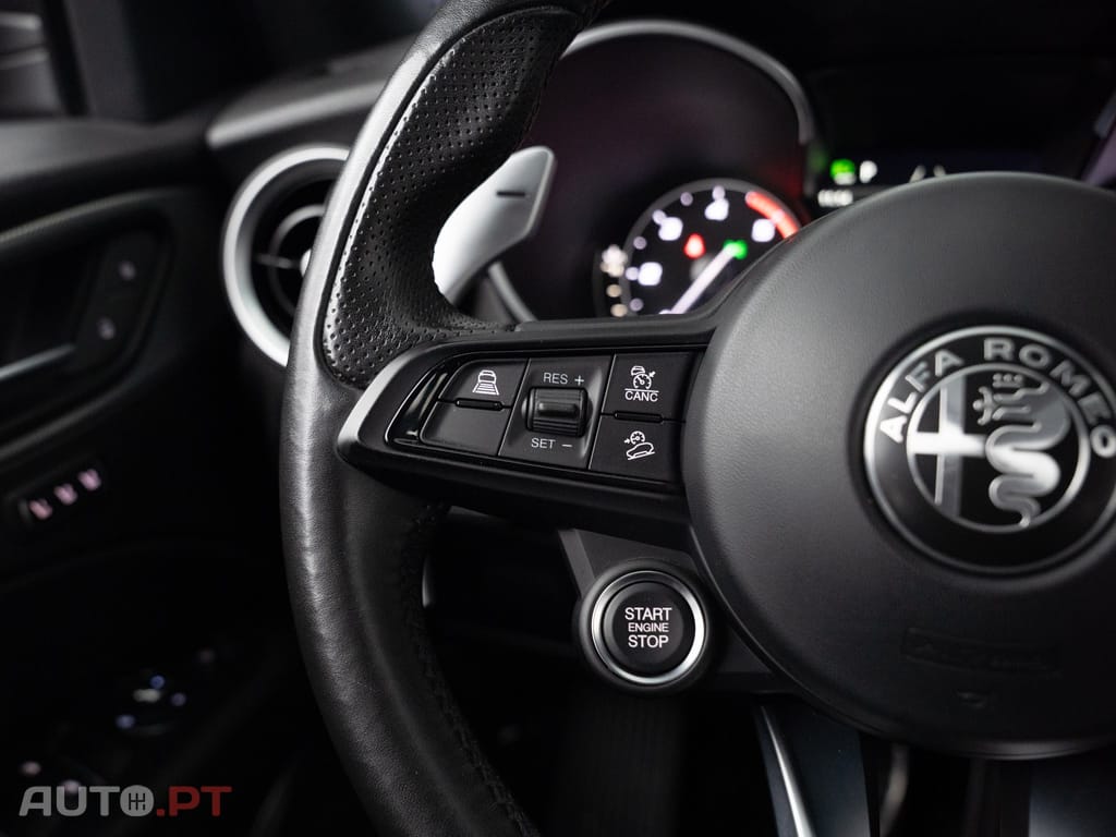 Alfa Romeo Stelvio 2.2 D Sprint Q4 AT8