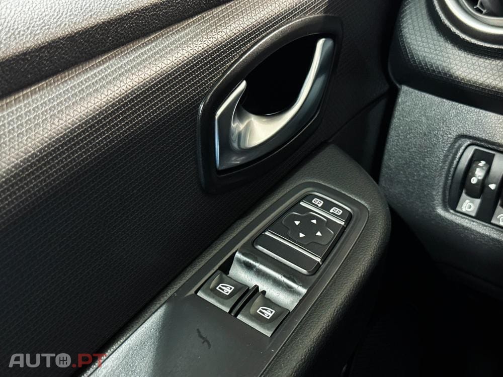 Renault Clio Sport Tourer ST Limited Edition