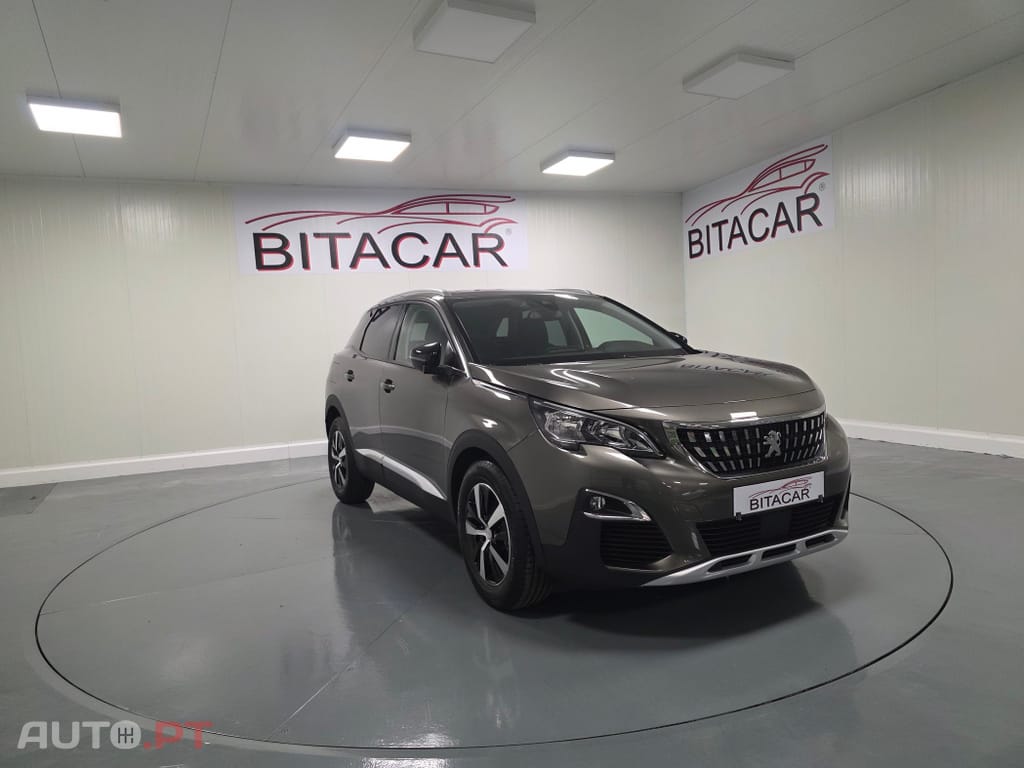 Peugeot 3008 1.5 BlueHDi Active