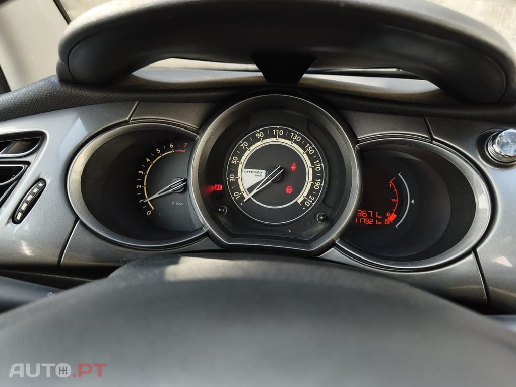Citroen C3 1.2 VTi Exclusive