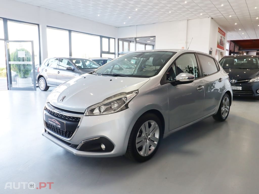 Peugeot 208 1.2 PureTech Style