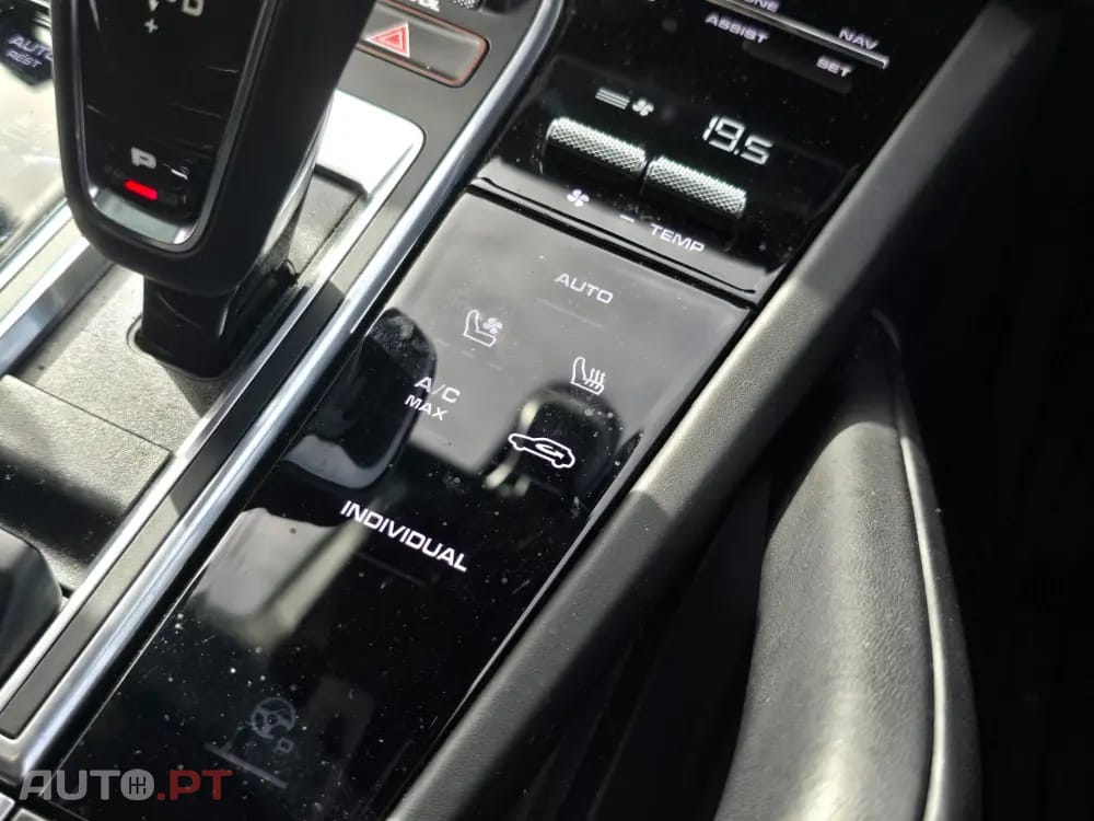 Porsche Cayenne E-Hybrid Tiptronic S