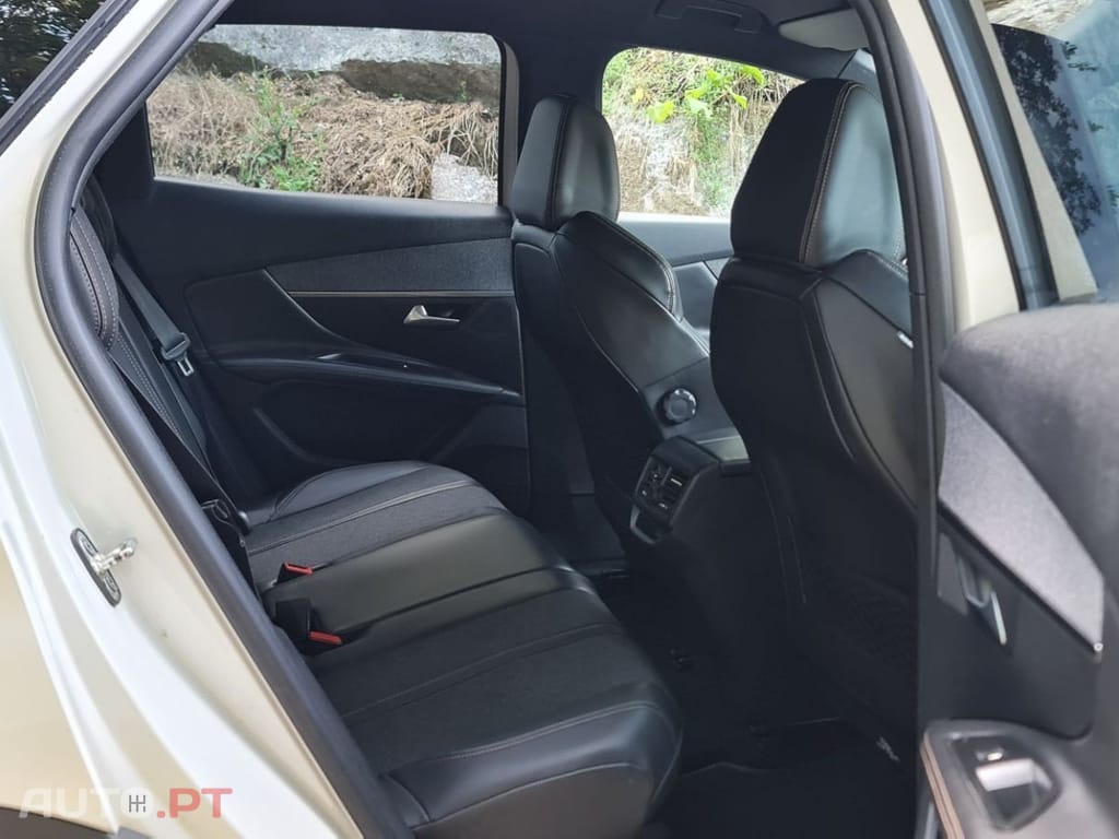 Peugeot 3008 1.5 BlueHDi GT Line EAT8