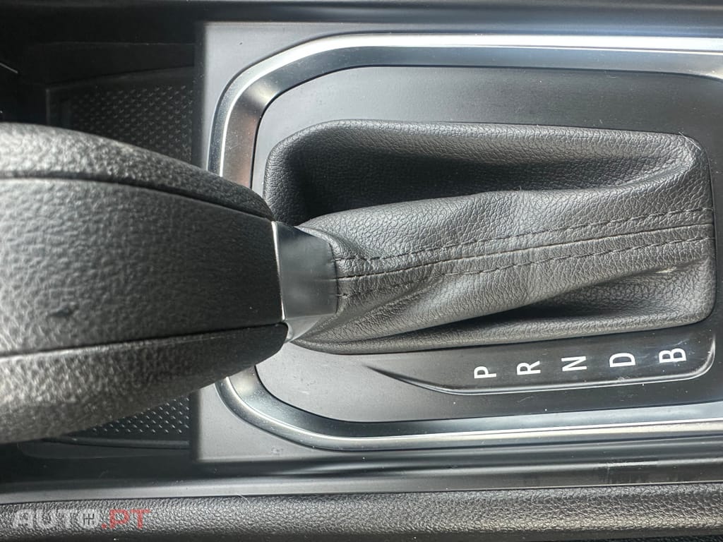 Renault Captur 1.6 E-Tech Hybrid