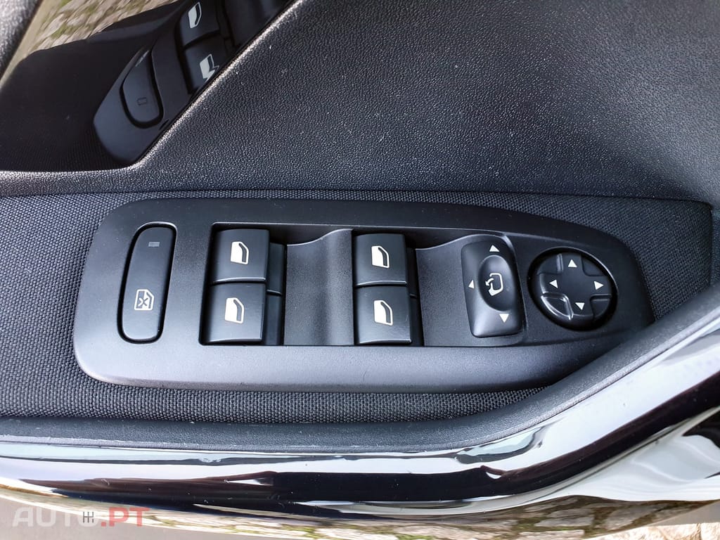 Peugeot 208 1.2 PureTech Allure