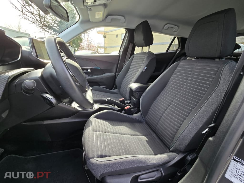 Peugeot 2008 PureTech 100 Style