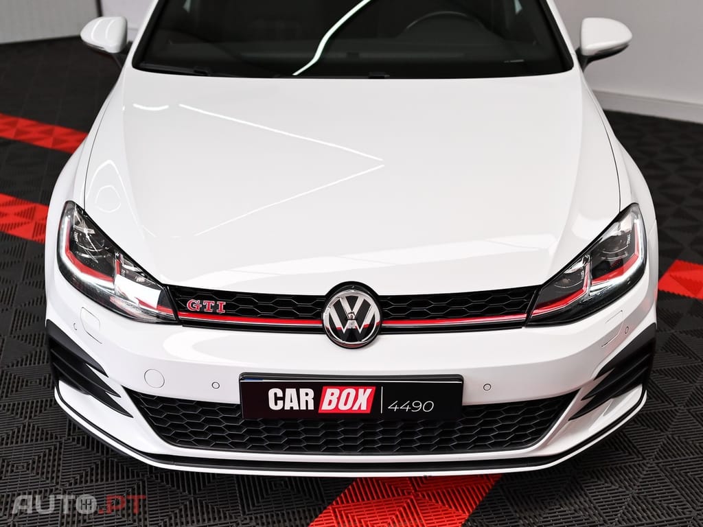Volkswagen Golf 2.0 TSi GTi DSG Performance