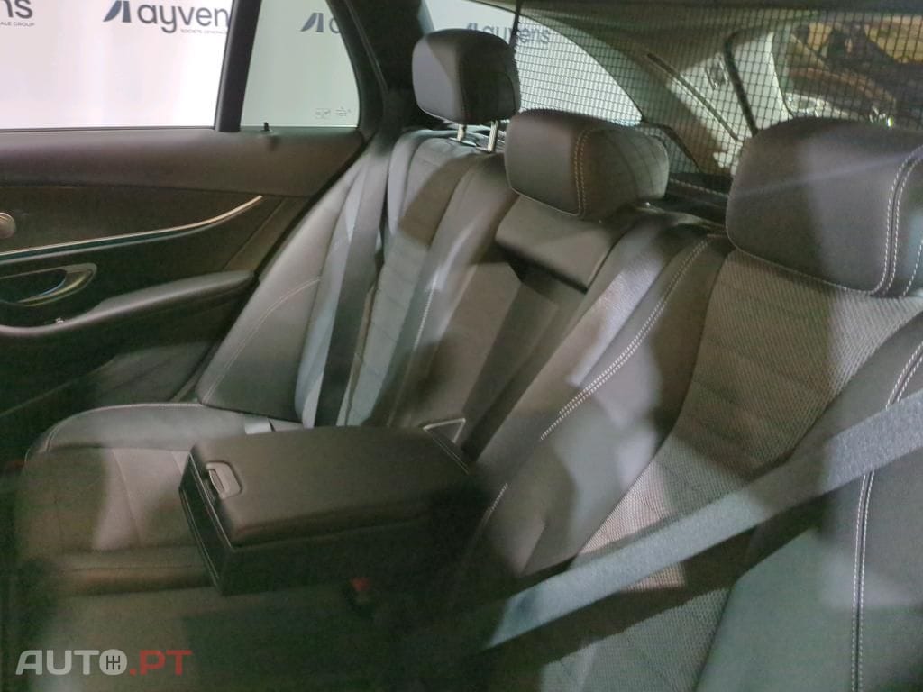 Mercedes-Benz E 300 de Avantgarde