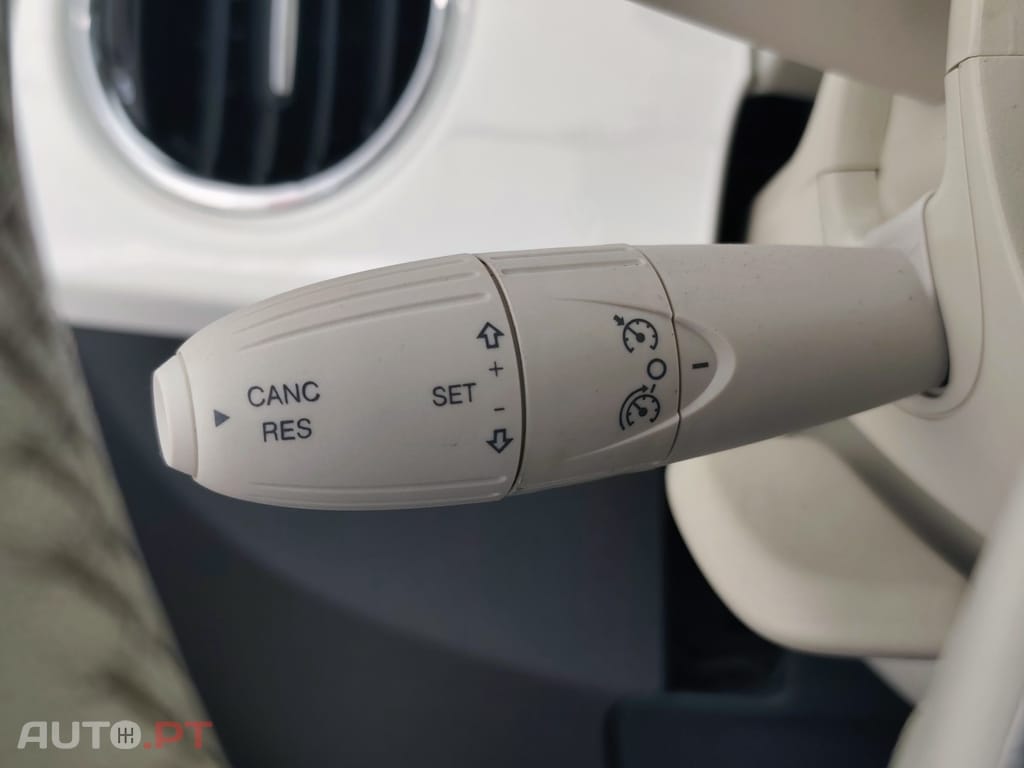 Fiat 500 1.2 Lounge Dualogic