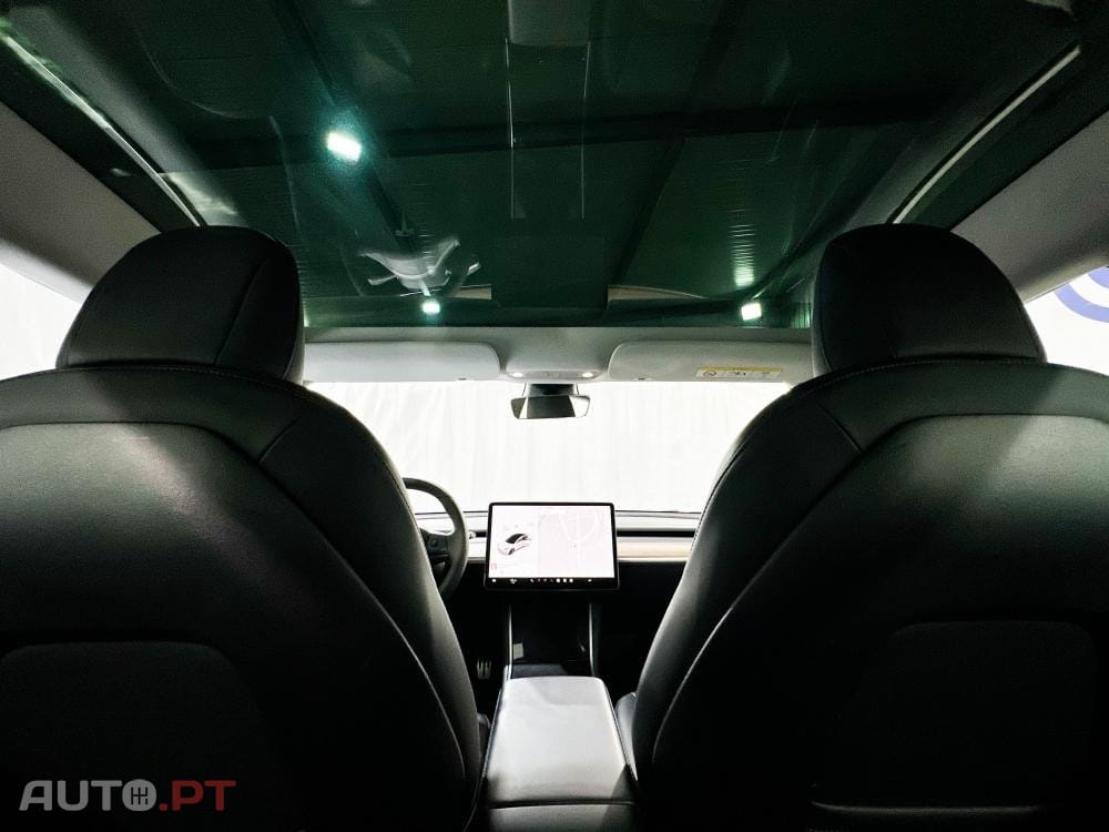 Tesla Model 3 Long-Range Dual Motor AWD