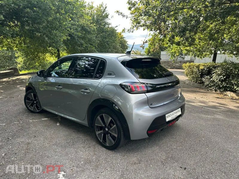 Peugeot E-208 50 kWh GT Line