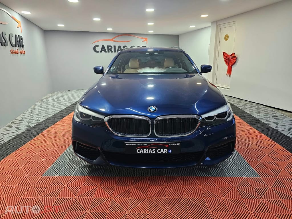 BMW 520 d Pack Desportivo M Auto