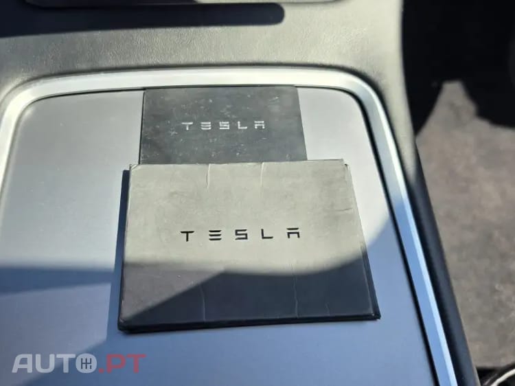 Tesla Model Y Long Range Tração Traseira Premium