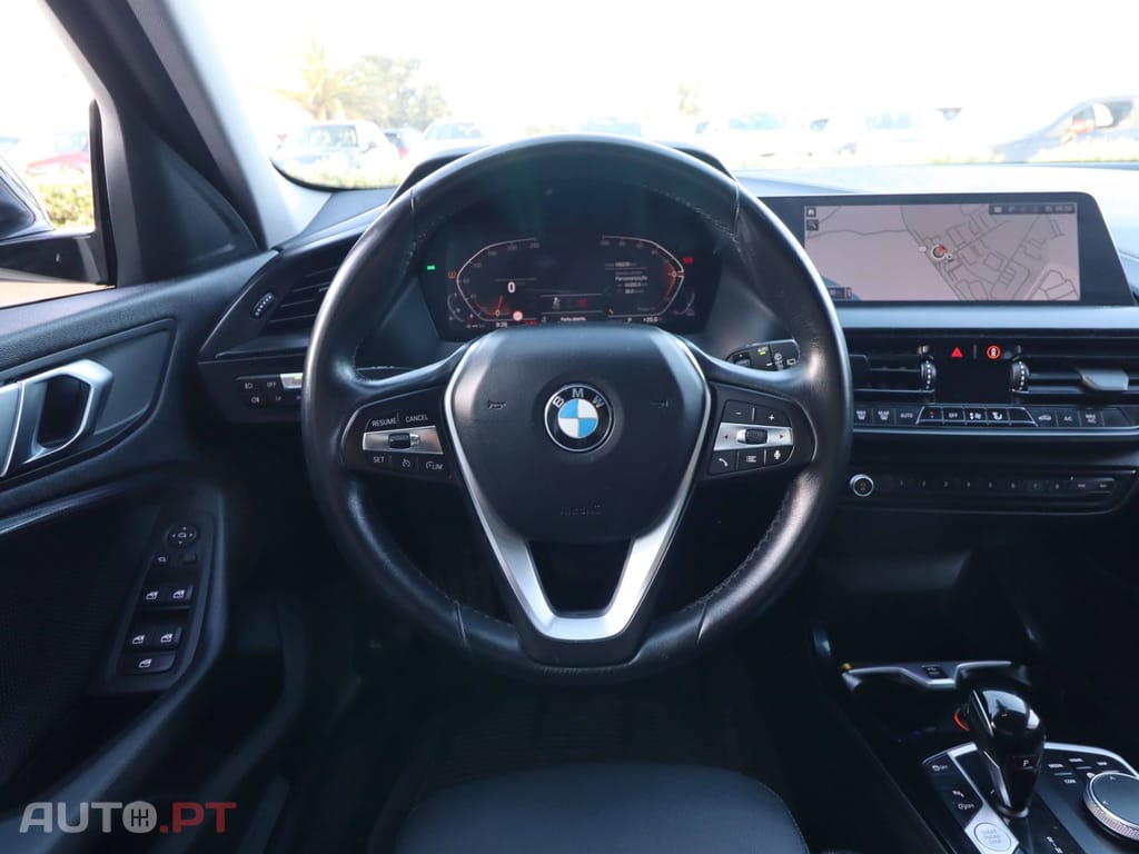 BMW 118 i Aut. Sport Line