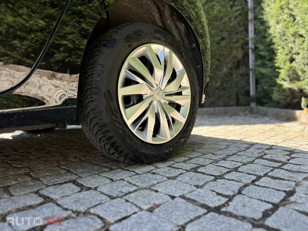 Peugeot 208 1.2 PureTech Active