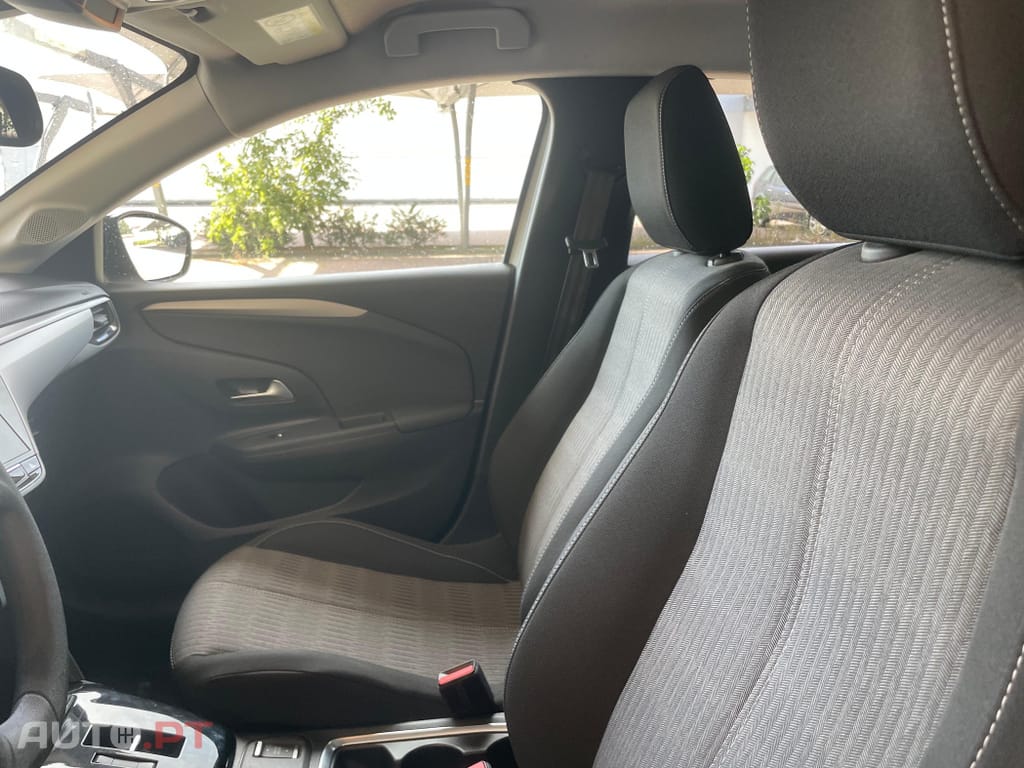 Opel Corsa-E e-Business Edition