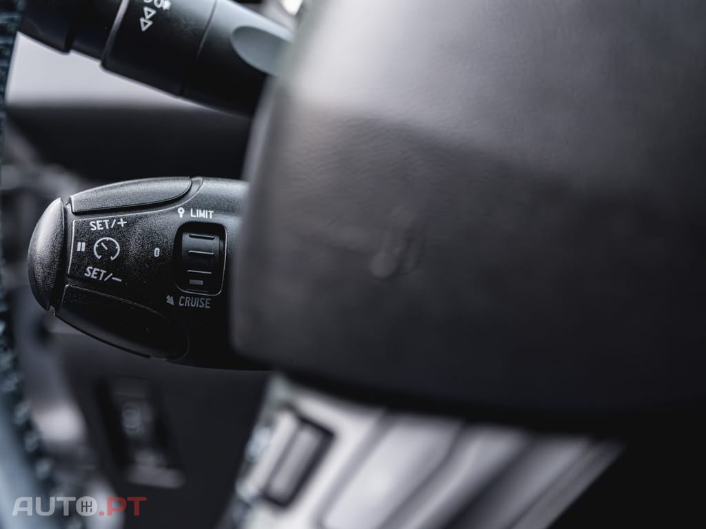 Peugeot 208 1.6 BlueHDi Style