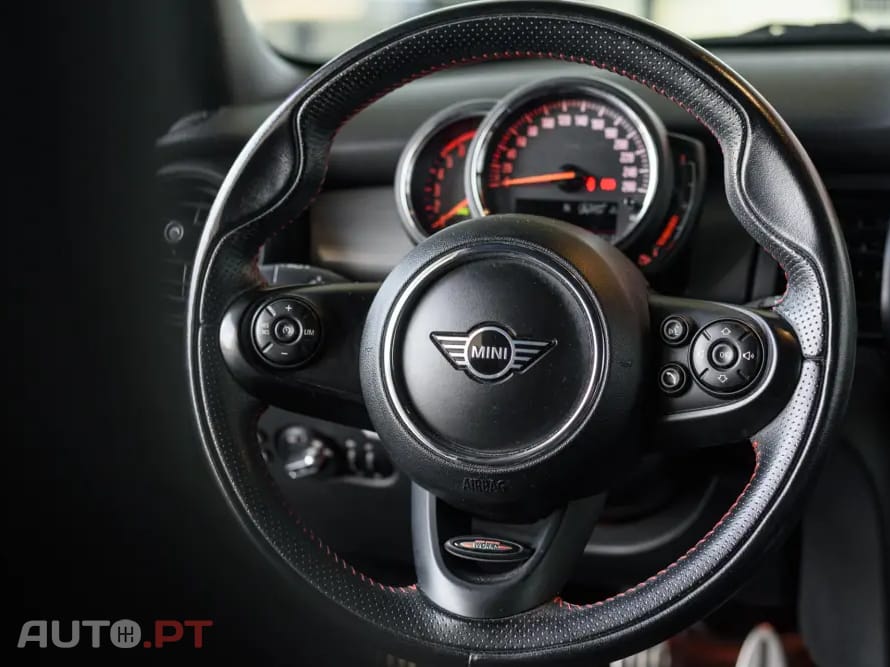 MINI Cooper Cooper D